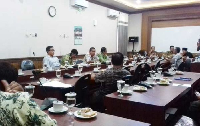 Difasilitasi DPRD Jombang, Polemik Pendirian Pabrik Air Minum Temui Titik Terang