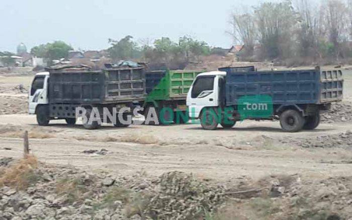 Aturan Tidak Sinkron, Tambang Tak Berizin di Gresik Juga Ditarik Pajak