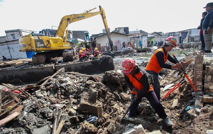 Cari Titik Temu Lebar Sungai Kalianak, Pemkot Surabaya Kedepankan Musyawarah