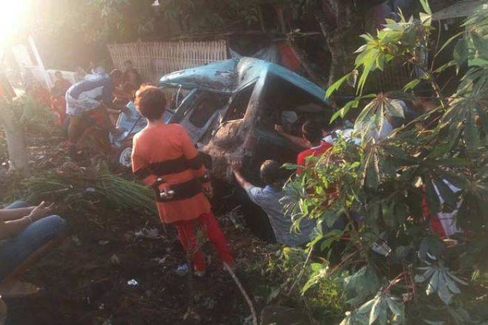 Kecelakaan Maut Angkot Vs KA di Sukorejo Blitar, Empat Tewas