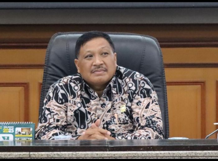 Megawati Belum Turunkan Rekom Calon Ketua DPD dan DPC PDI Perjuangan Gresik 2025-2030 Megawati Belum Turunkan Rekom Calon Ketua DPD dan DPC PDI Perjuangan Gresik 2025-2030