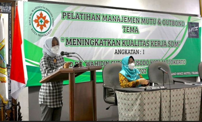 Buka Pelatihan Manajemen Mutu, Wali Kota Mojokerto Dorong Peningkatan Pelayanan RSUD Surodinawan