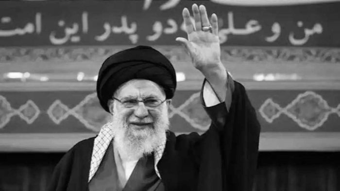 Serangan AS-Israel Tewaskan Khamenei, Ratusan Korban di Iran, 9 Tewas di Pakistan