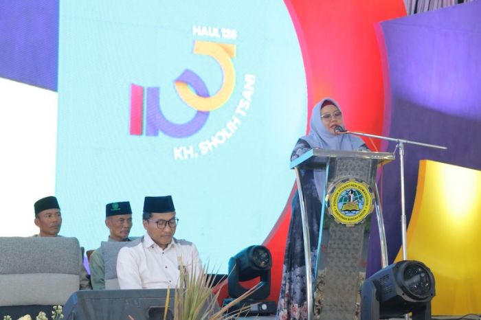 Hadiri Haul Bungah, Plt Bupati Gresik Ingatkan Agar Tak Ada Perebutan Kekuasaan