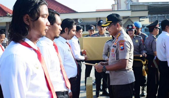 Pacu Prestasi, Kapolresta Sidoarjo Berikan Penghargaan Anggota dengan Kinerja Terbaik