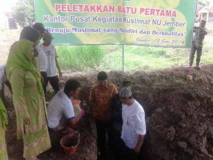   Muslimat Jember Bangun Gedung Majelis Taklim 