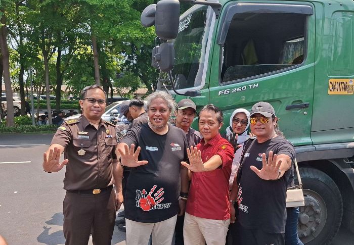 Ribuan Massa MAKI Jatim Gelar Aksi Dukung Pemberantasan Korupsi Kejati