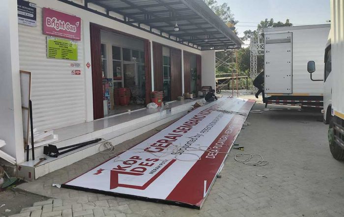 Diputus Kerja Sama dengan Sponsor, Koperasi Desa Merah Putih di Pucangan Tuban Dibongkar Diputus Kerja Sama dengan Sponsor, Koperasi Desa Merah Putih di Pucangan Tuban Dibongkar