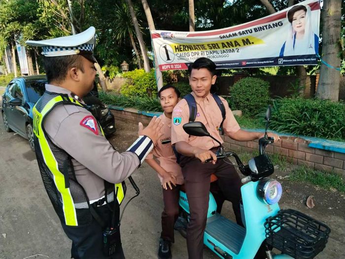 Polres Probolinggo Tegaskan Larangan Sepeda Listrik di Jalan Raya