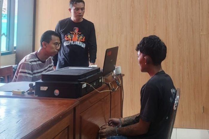 Coba Hilangkan Jejak, Pencuri Minimarket di Banyuwangi Buang Uang Rp48 Juta ke Sungai