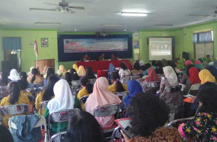 Tingkatkan Partisipasi, Bakesbangpol Kabupaten Blitar Gelar Pendidikan Politik Pemilih Perempuan