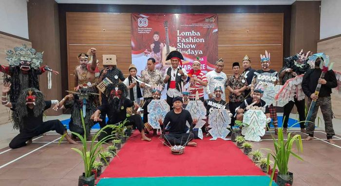 Lapas Kediri Meriahkan HUT ke-80 RI dengan Fashion Show Kreatif WBP Lapas Kediri Meriahkan HUT ke-80 RI dengan Fashion Show Kreatif WBP