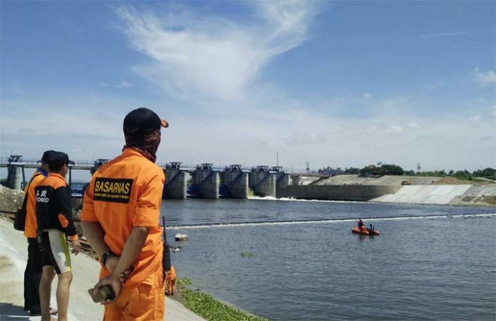 Terpeleset, Pemancing asal Kalitidu Bojonegoro Tewas Tenggelam