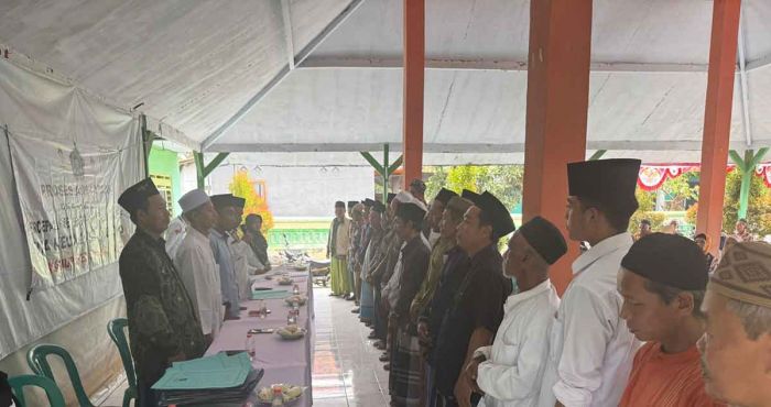 Kantah Kabupaten Pasuruan Lakukan Penandatanganan Akta Ikrar Wakaf Masal di KUA Rejoso Kantah Kabupaten Pasuruan Lakukan Penandatanganan Akta Ikrar Wakaf Masal di KUA Rejoso