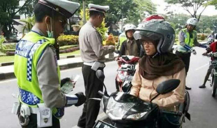 Polda Jatim Catat 229 Ribu Pelanggar Lalu Lintas dalam Operasi Simpatik Semeru 2017