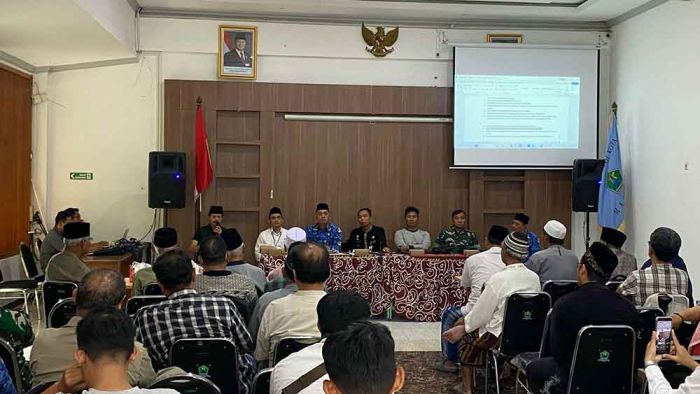 Konflik Pemilihan Takmir Masjid Syuhada Karanglo Indah, Warga Ngotot Pemilihan Ulang Konflik Pemilihan Takmir Masjid Syuhada Karanglo Indah, Warga Ngotot Pemilihan Ulang