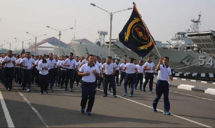 Bulan Trisila TNI AL, Prajurit Koramada II Kompak Lari Pagi Bulan Trisila TNI AL, Prajurit Koramada II Kompak Lari Pagi