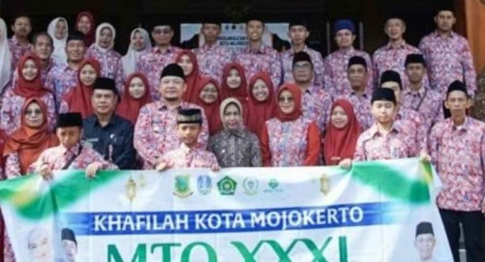 Kafilah MTQ XXXI Jatim 2025 Diberangkatkan ke Jember, Wali Kota Mojokerto Titip Pesan Jaga Kesehatan