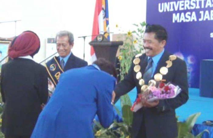 Djoko Adi Walujo Gantikan Setijono Jadi Rektor Unipa Surabaya