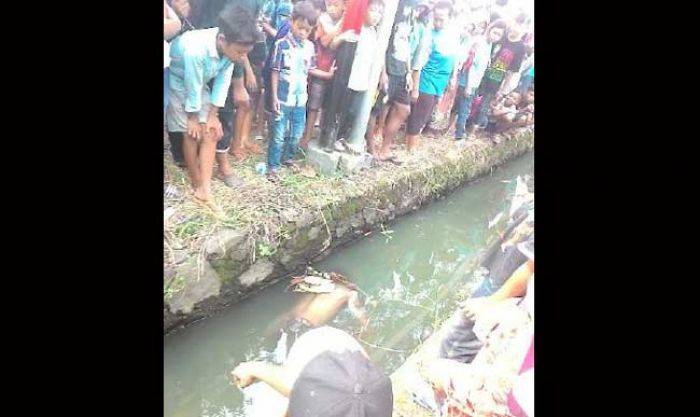 Warga Keboharan Sidoarjo Geger Mayat Mengapung di Parit