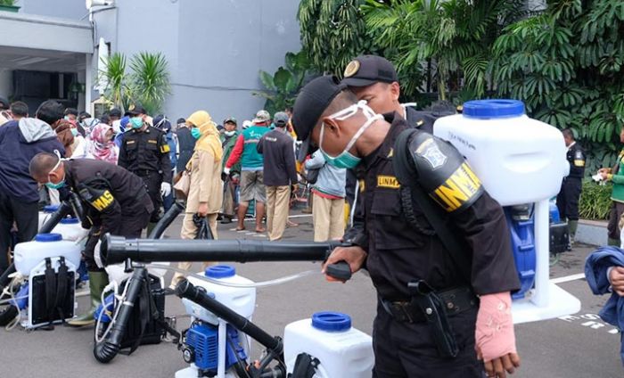 Cegah Corona, Pemkot Surabaya Gelar Penyemprotan Disinfektan Selama Sepekan