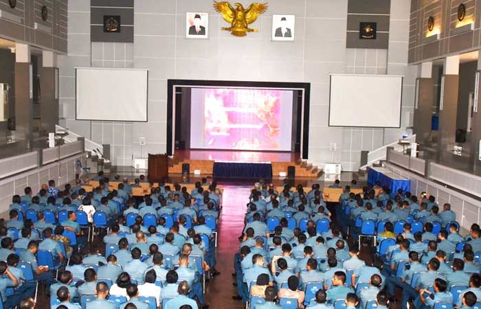 Prajurit Koarmatim Nobar Film G30S/PKI