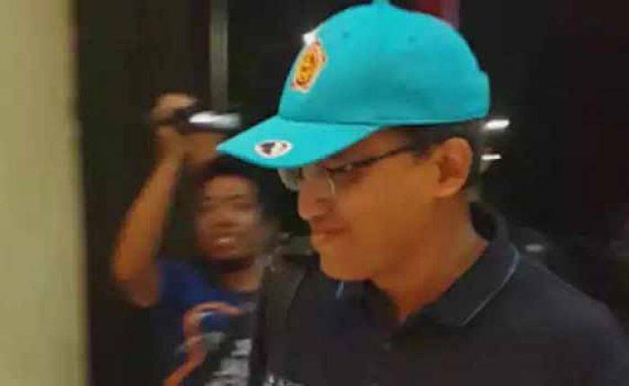 GM Pelindo III Tanjung Perak Ditangkap Polisi, Todongkan Pistol ke Karyawan Konter HP GM Pelindo III Tanjung Perak Ditangkap Polisi, Todongkan Pistol ke Karyawan Konter HP