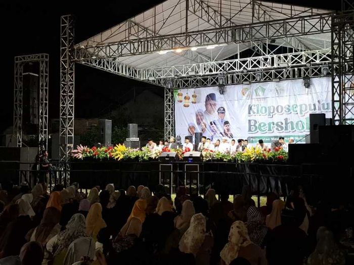 Kloposepuluh Bersholawat Dihadiri Sejumlah Tokoh