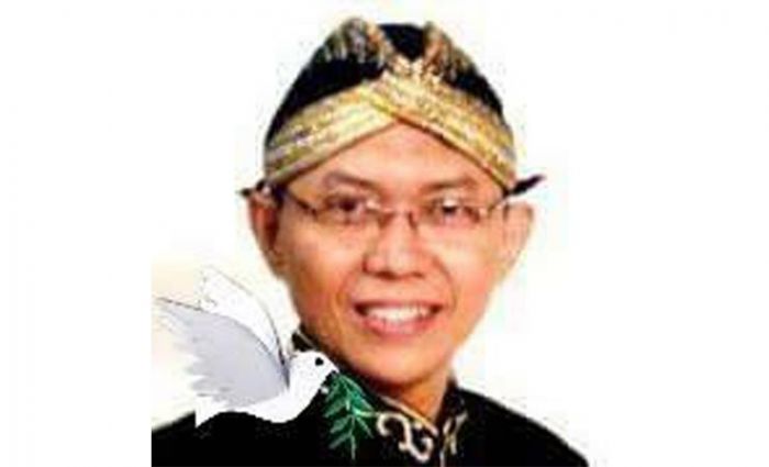 ​Pilwali Surabaya, Kandidat Poros Tengah Bisa Kalahkan Hegemoni PDIP-Birokrat