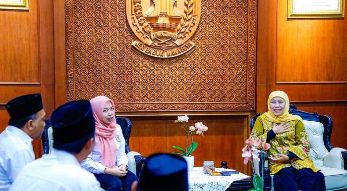 Gubernur Khofifah Ajak KPID Jatim Sukseskan Kick Off Penyiaran Piala Dunia 2026