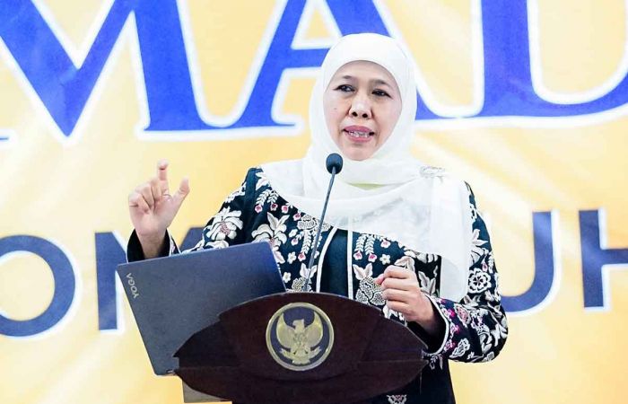 Sukses Bangun Personal Brand Positif, Gubernur Khofifah Raih Penghargaan Top Government Leader 2023