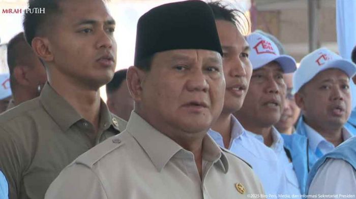 Nusron Wahid Dampingi Presiden RI Resmikan 80.000 Koperasi Desa Merah Putih