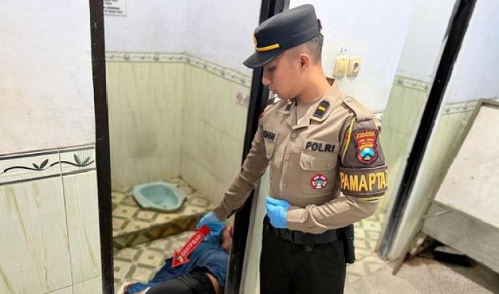 Pria Paruh Baya Ditemukan Meninggal di Kamar Mandi Masjid Badegan Ponorogo