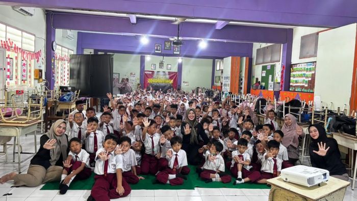 Unit PPA Polresta Sidoarjo Sosialisasikan Antibullying di SD IT Nurul Fikri
