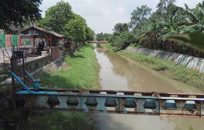 Terimbas Normalisasi Sungai Sadar, Ratusan Bangunan Liar Bakal Digusur