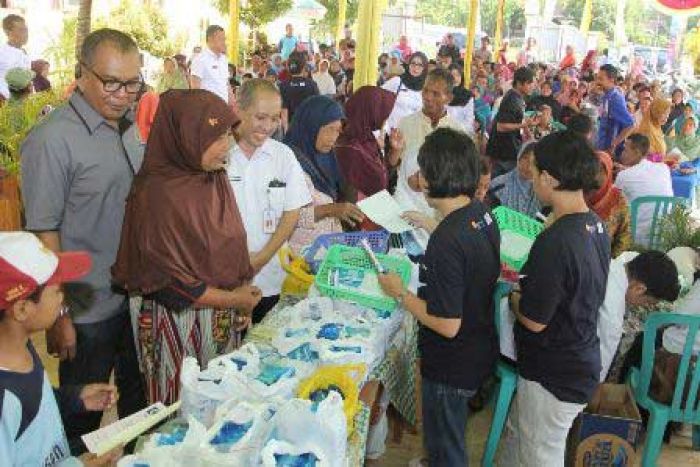 PWI Jatim Gelar Pengobatan Gratis di Kecamatan Plumpang Tuban