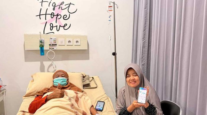 Warga Gresik ini Syukuri JKN Tanggung Biaya Kemoterapi Ibunya