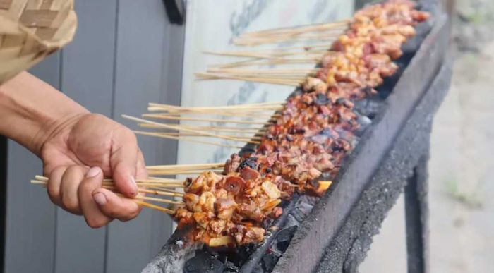 Tips Memasak Sate Agar Empuk dan Tidak Alot