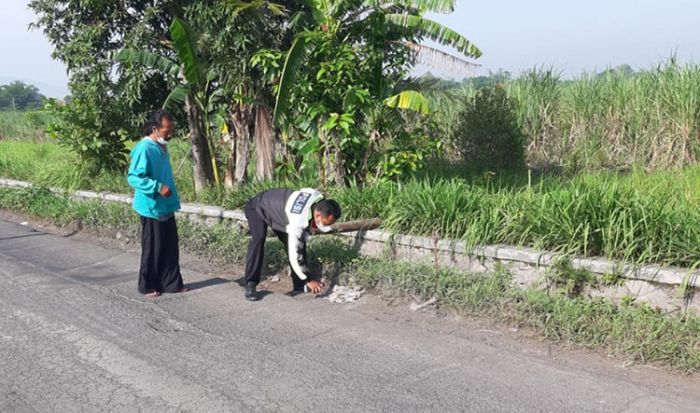 Pesepeda Pancal Tewas Tertabrak Truk di Jalan Raya Kedung Jarak Sidoarjo