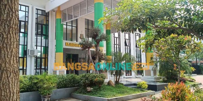 Kejari Gresik Panggil Kepala Sekolah soal Dugaan Korupsi Chromebook Kemendikbudristek