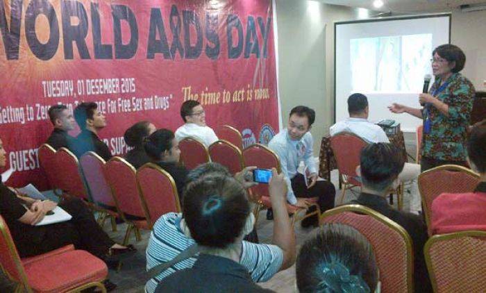 Gandeng BNNK Surabaya, Hotel IBIS Gelar Seminar World AIDS Day