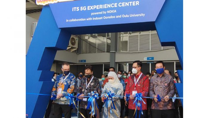 Gandeng ITS dan Nokia, Indosat Hadirkan ITS 5G Experience Center