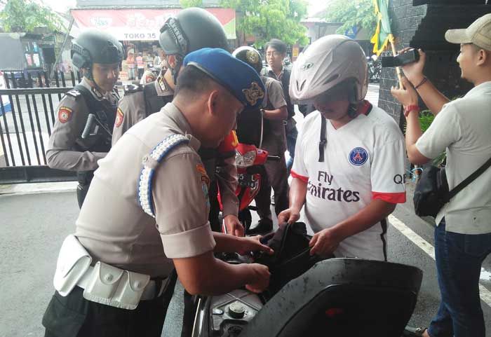 Pasca Penyerangan Polres Dharmasraya, Polres Blitar Kota Perketat Keamanan Pasca Penyerangan Polres Dharmasraya, Polres Blitar Kota Perketat Keamanan