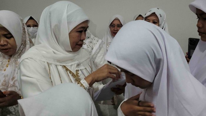 Khofifah Santuni 1.200 Anak Yatim, Kiai Asep Berharap Kongres XVIII Muslimat NU Lancar