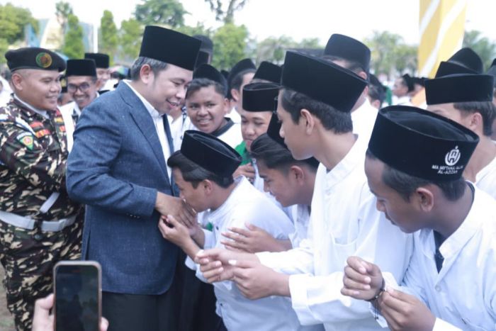 Di Hadapan Ribuan Santri, Bupati Jember Sampaikan Hal ini saat Peringatan HSN 2025 Di Hadapan Ribuan Santri, Bupati Jember Sampaikan Hal ini saat Peringatan HSN 2025