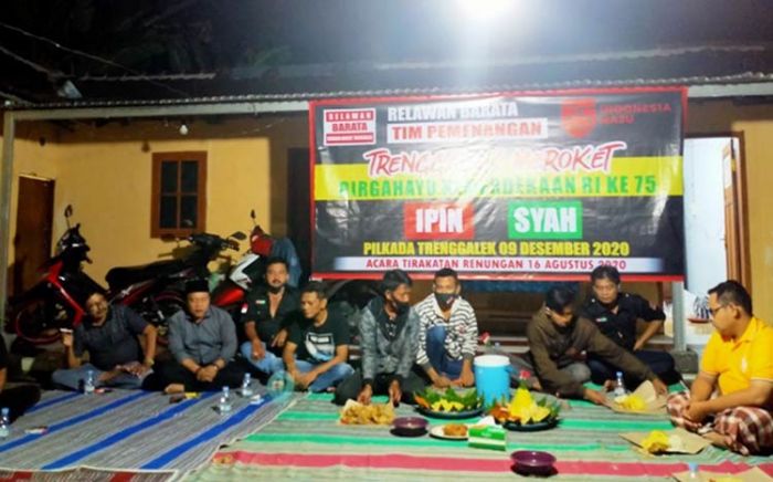 Jelang 17 Agustus, Relawan Barata Gelar Malam Tirakatan di Posko Jl Kanjeng Jimat Trenggalek