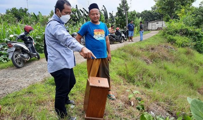 Sebuah Kotak Amal Masjid di Tuban Ditemukan Tergeletak di Semak-Semak, Kondisi Terbongkar Paksa