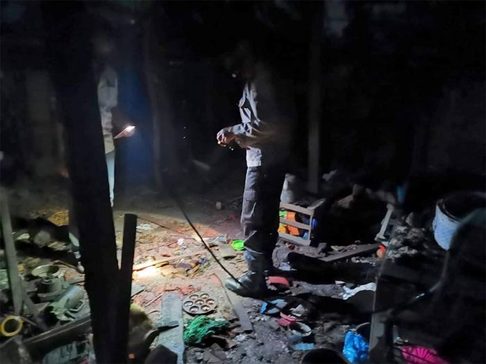 Bahan Petasan Meledak Saat Dimasak, Sebuah Rumah di Jombang Hancur, Satu Orang Meninggal