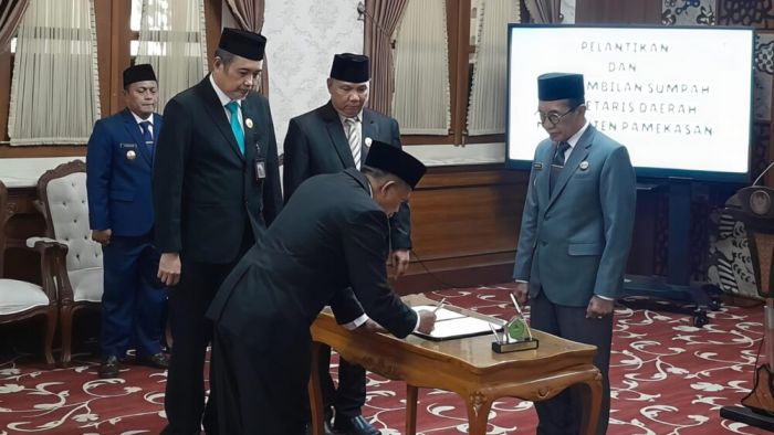 Taufikurrachman Resmi Dilantik sebagai Sekda Definitif Pamekasan