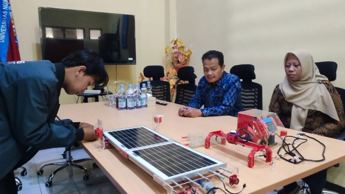 Smart Solar Mahasiswa UNP Kediri Sabet Juara III di Kompetisi IoT Internasional